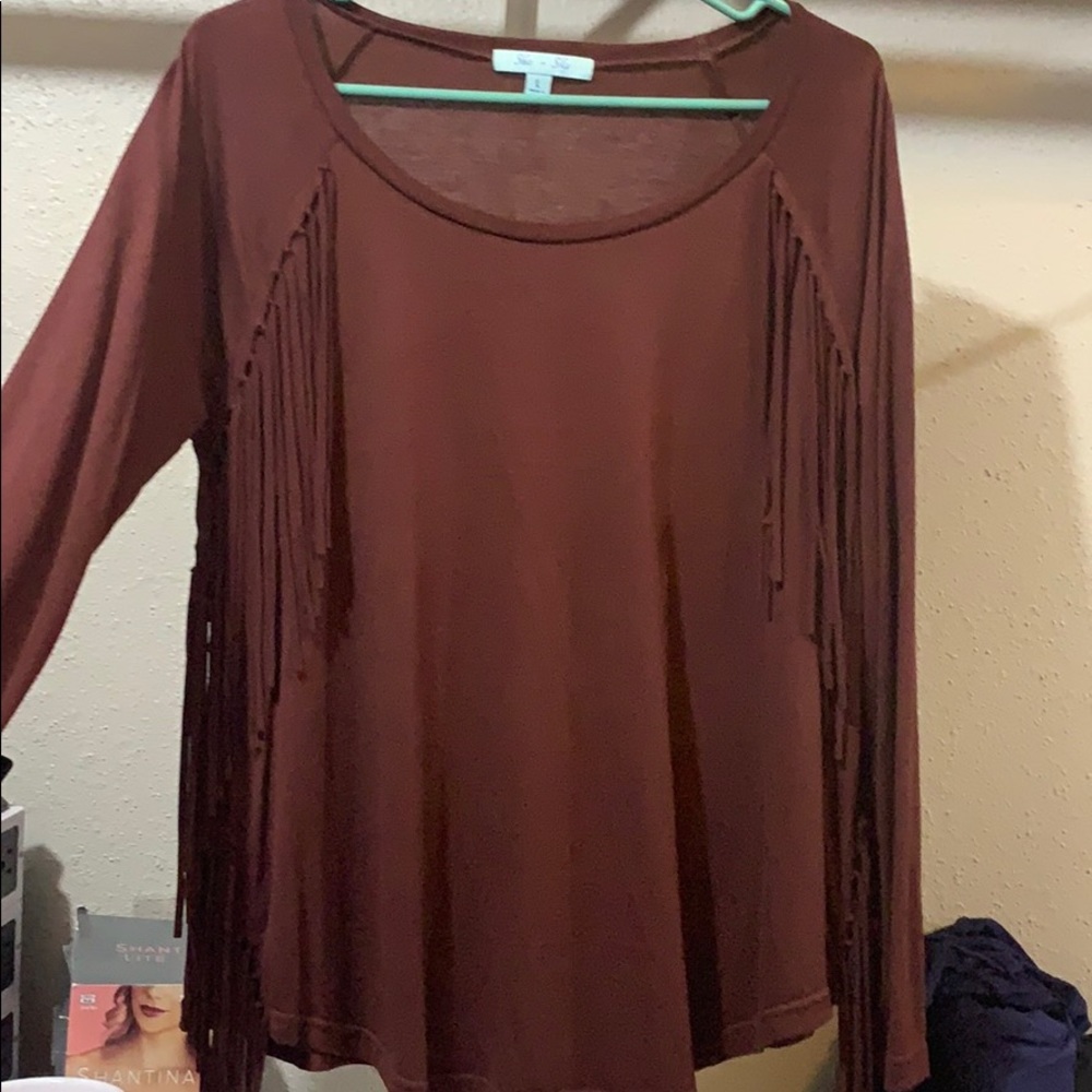 Fringe maroon shirt